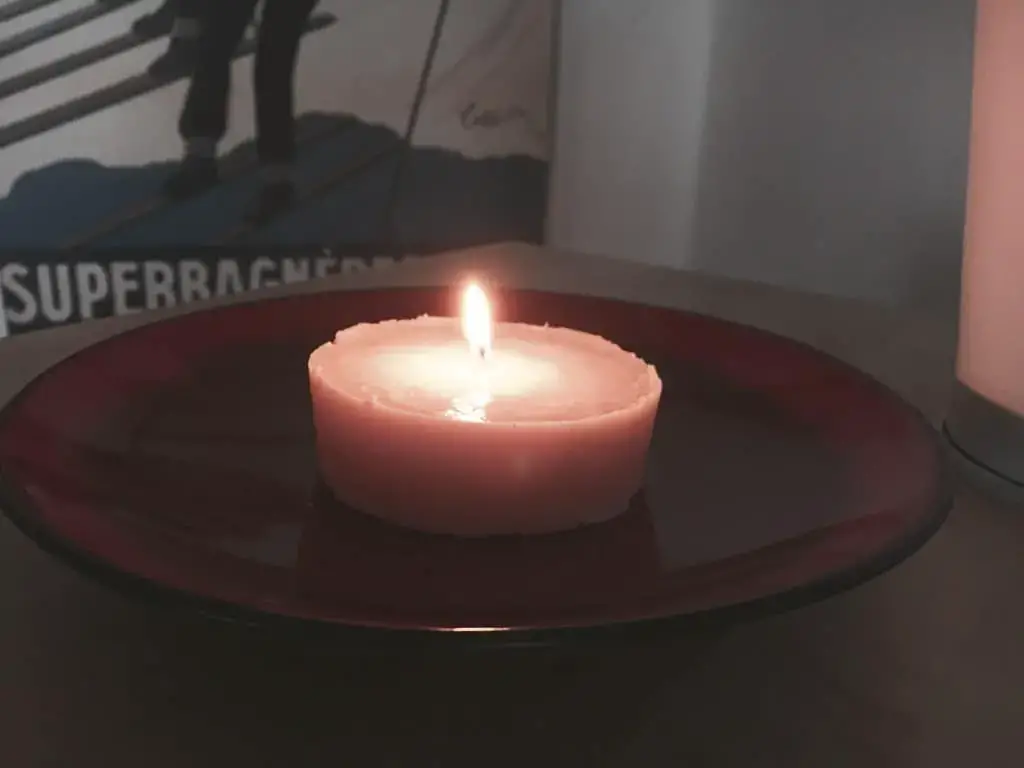 Do You Need to Trim Candle Wicks? (Find Out Why You Should) - The Wax  Chandler