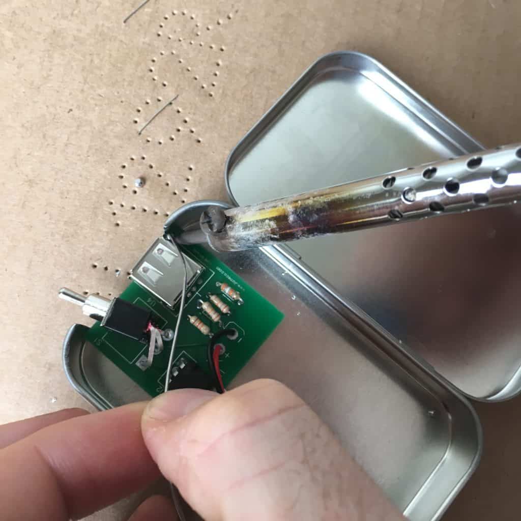 soldering a pcb to altoids tin